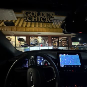 Golden Chick - Closed restaurant - Fast Food Near Me - Austin, Texas