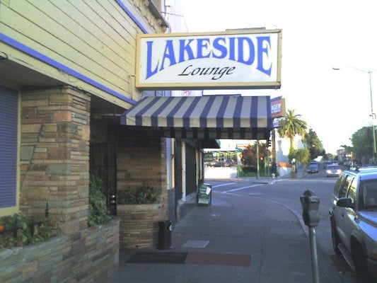 Lakeside Lounge by null