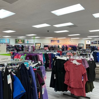 Uniformland - Shoe Stores Near Me - Santa Clarita, California