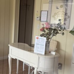 La Vie Day Spa - Inside