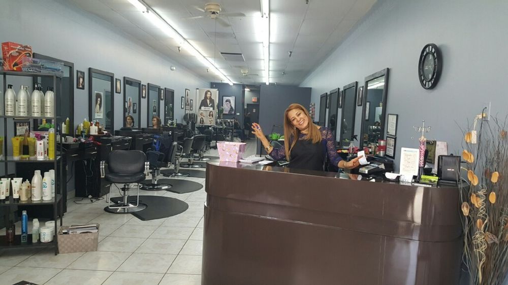 LA CARMEN SALON Updated August 2024 21535 Village Lakes Shopping