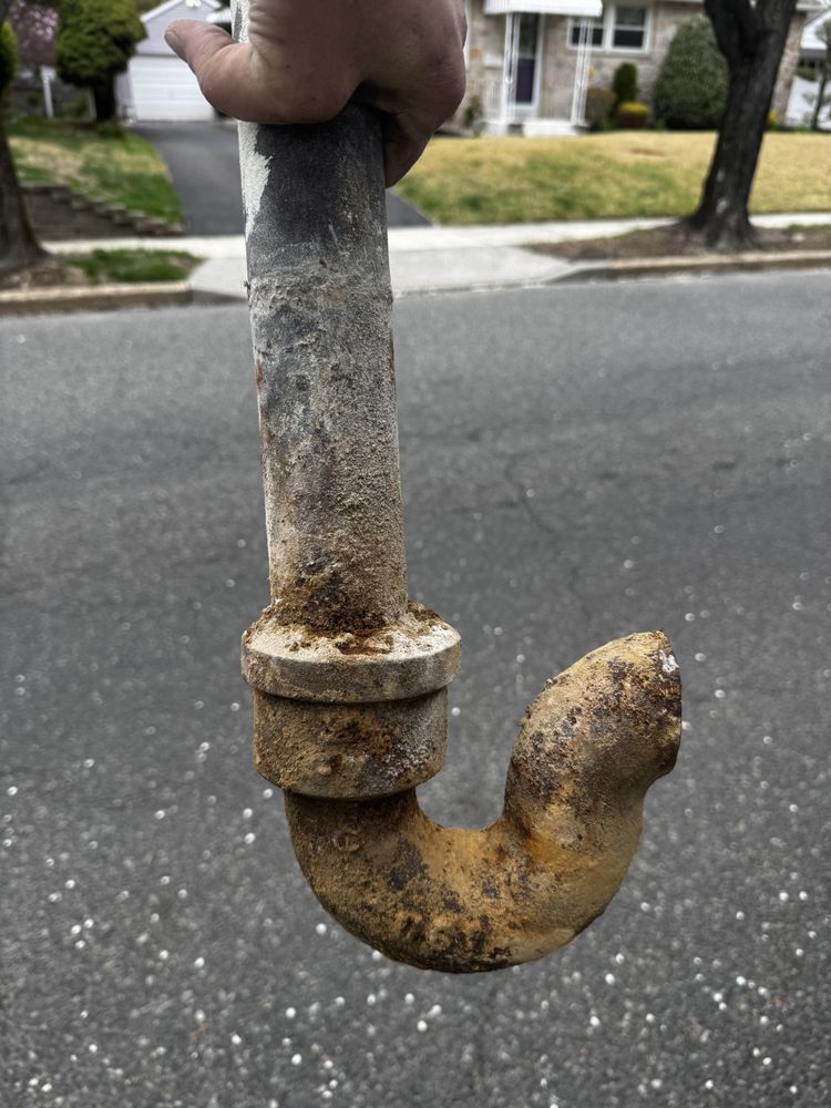 Slide of J&J Plumbing