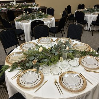 Streetwise Catering - Tables for guests - Caterers Near Me