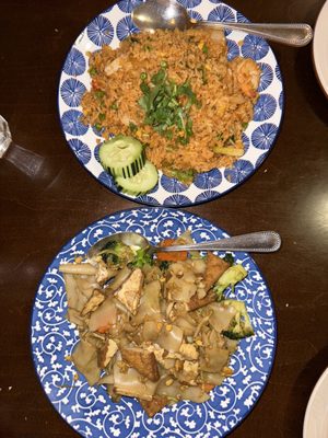 Sa-Bai Thong Thai Cuisine by null
