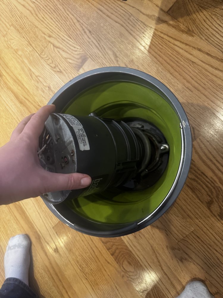 Slide of J&D Handy Service