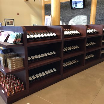 Grizzli Winery - Wineries Near Me - Kelowna, British Columbia Grizzli Winery - Wineries Near Me - Kelowna, British Columbia