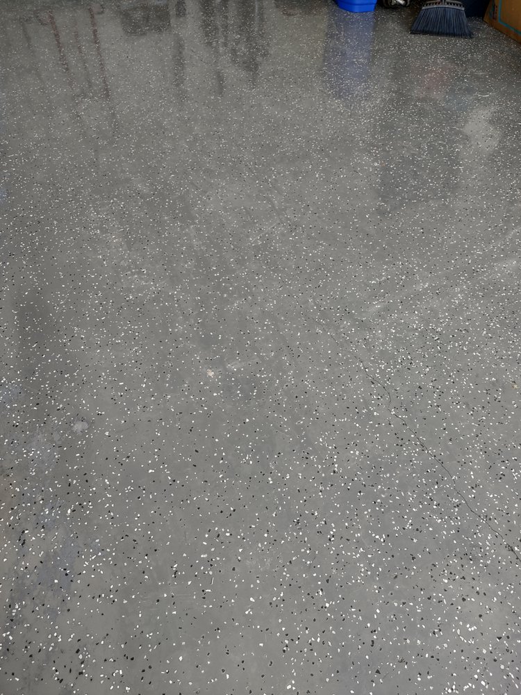 Slide of Phenix Remo & Roofing RGV