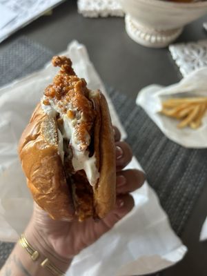 Ali's Chicken & Waffles by null