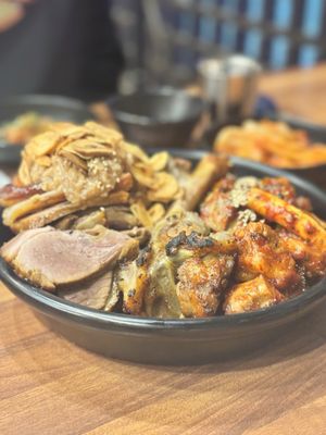 Hanyang Jokbal by null