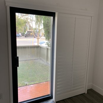 Shutters By R - Shutters Near Me - Van Nuys, California