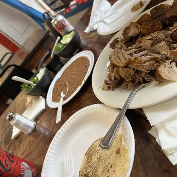 Zamora Brothers - Walk up get a tray and choose your own carnitas and chicharron. They bring the tortillas and whatever sides you choose. It's the best here - Mexican Near Me - Los Angeles, California Zamora Brothers - Walk up get a tray and choose your own carnitas and chicharron. They bring the tortillas and whatever sides you choose. It's the best here - Mexican Near Me - Los Angeles, California