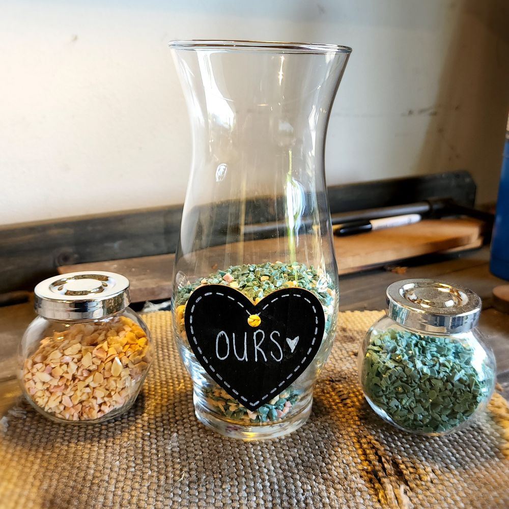 JLM GLASS STUDIO Updated October 2024 3533 Wales Dr, Dayton, Ohio