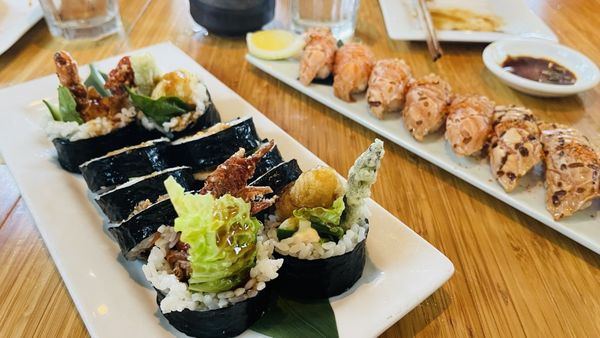 Izakaya Den by null