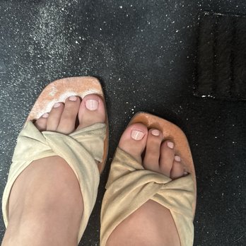 Sunset Spa Nails - Regular pedicure - Nail Salons Near Me - Marathon, Florida Sunset Spa Nails - Regular pedicure - Nail Salons Near Me - Marathon, Florida