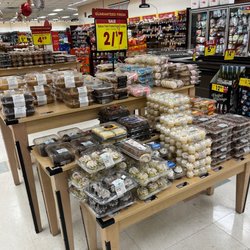 Jay-C Foods Pus - Baked goods
