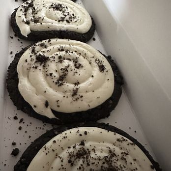 Crumbl - Riverdale - 4-Pack - Desserts Near Me - Riverdale, Utah