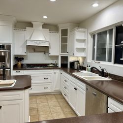 Custom Wood Finishing and Painting - New kitchen