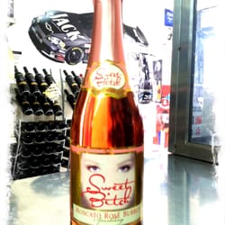 Hollis Wine & Liquor