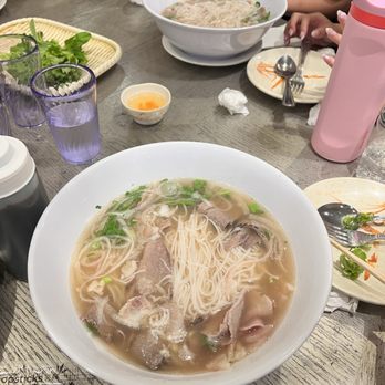 U Bar & Restaurant - pho - Vietnamese Near Me - Brooklyn, New York U Bar & Restaurant - pho - Vietnamese Near Me - Brooklyn, New York