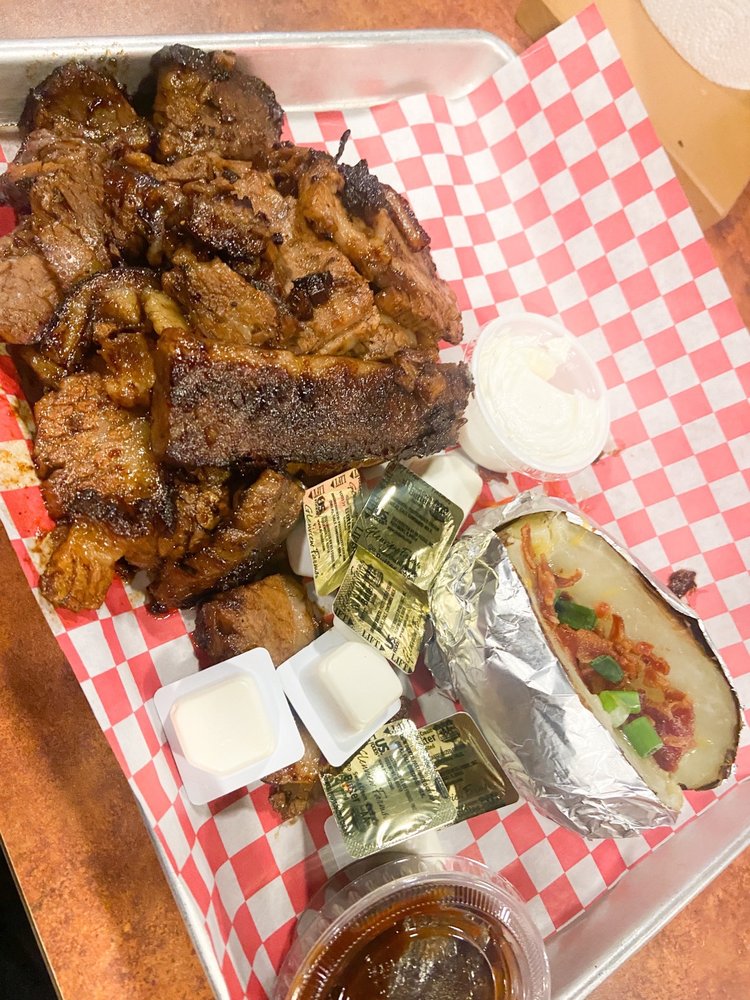 PIERCE ROAD BAR AND GRILL Updated October 2024 18 Photos & 28