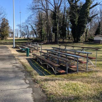 Springer Horseshoe Courts - Springer Horseshoe Courts, Statesville - Parks Near Me - Statesville, North Carolina Springer Horseshoe Courts - Springer Horseshoe Courts, Statesville - Parks Near Me - Statesville, North Carolina