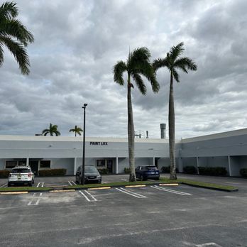 Paint Lux Collision Center - Plenty of customer parking! - Body Shops Near Me - Royal Palm Beach, Florida Paint Lux Collision Center - Plenty of customer parking! - Body Shops Near Me - Royal Palm Beach, Florida