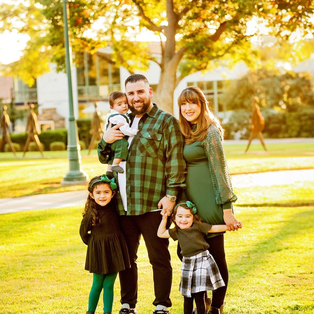 Square Eye Photography - Family photo - Session Photography Near Me - Whittier, California Square Eye Photography - Family photo - Session Photography Near Me - Whittier, California