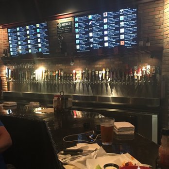 Bottlenose Brewing - Gastropubs Near Me - Jacksonville, Florida