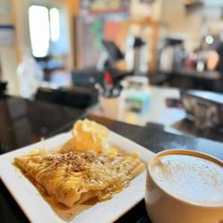 Chezelle Creperie
