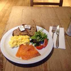 Le Pain Quotidien - Scramble egg with salmon.