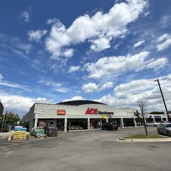 Lombard Ace Hardware