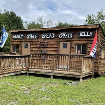 Dan’s Farm Shack - Cute! - Bakeries Near Me - Lake George, New York