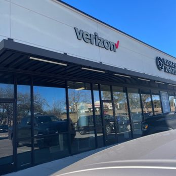 T-Mobile - Mobile Phones Near Me - Leander, Texas