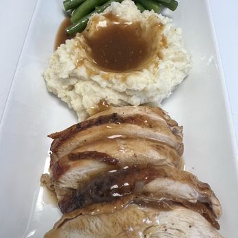 One Luv Catering - Roasted turkey mashed potatoes and gravy season green beans - Caterers Near Me - Lawndale, California
