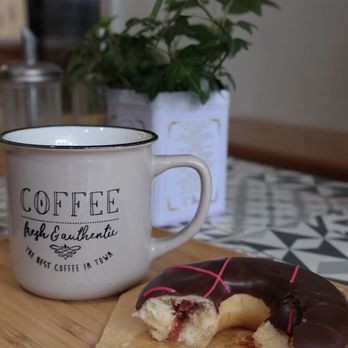 DoNuts Liège - Red fruit filled donut with dark chocolate icing! - Donuts Near Me - Liège, WLG DoNuts Liège - Red fruit filled donut with dark chocolate icing! - Donuts Near Me - Liège, WLG