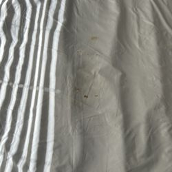 Dirty, stained sheets