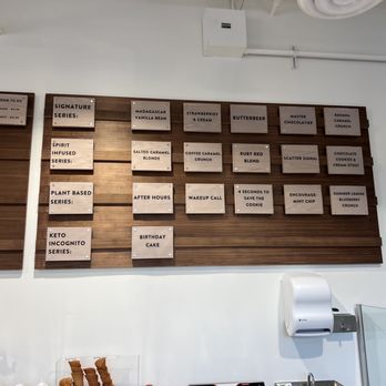 Scoops On Tap - Ice Cream & Frozen Yogurt Near Me - Covina, California