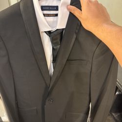 Perry Ellis - Tuxedo with shawl collar