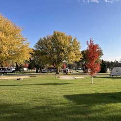 Lakeshore RV Resort & Campground
