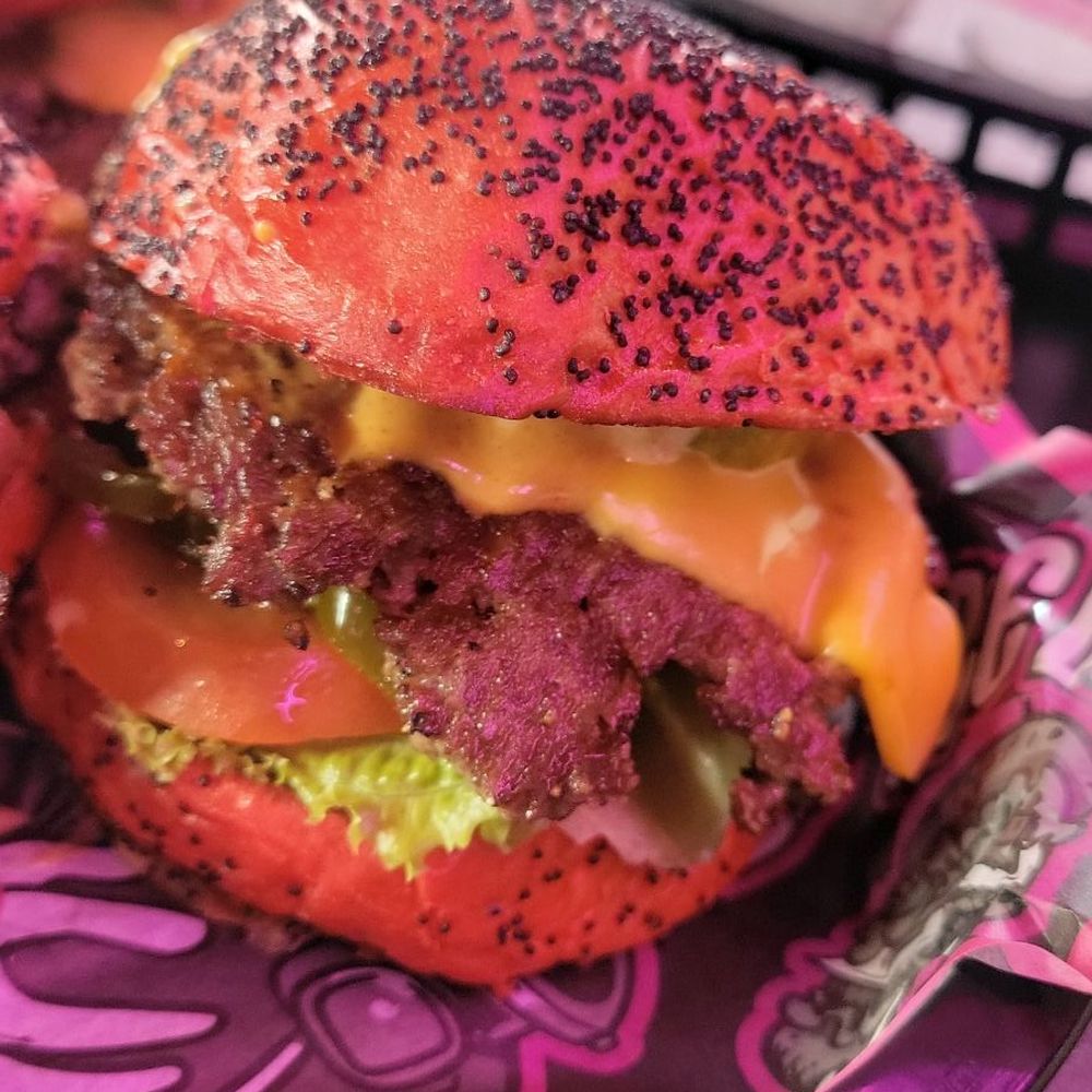 BunSlut - Burgers Near Me - Missouri City, Texas