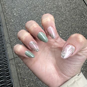 Coco Nails art - Acrylic Manicure - Nail Salons Near Me - New York, New York Coco Nails art - Acrylic Manicure - Nail Salons Near Me - New York, New York
