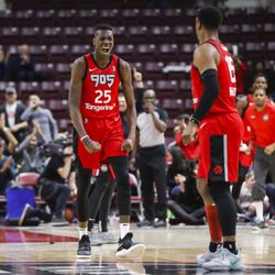 Raptors 905 - Raptors 905 jersey sponsor is Tangerine.