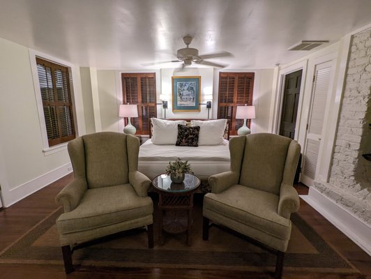 Rhett House Inn by null