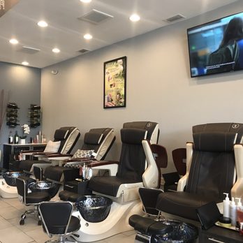 Charm Nail Lounge - Nail Salons Near Me - Mobile, Alabama Charm Nail Lounge - Nail Salons Near Me - Mobile, Alabama
