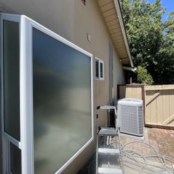 Windows By Paolo - Exterior of bathroom windows