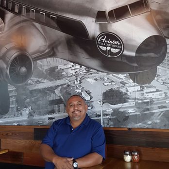 Aviator Pizza & Drafthouse - Pizza Near Me - Austin, Texas