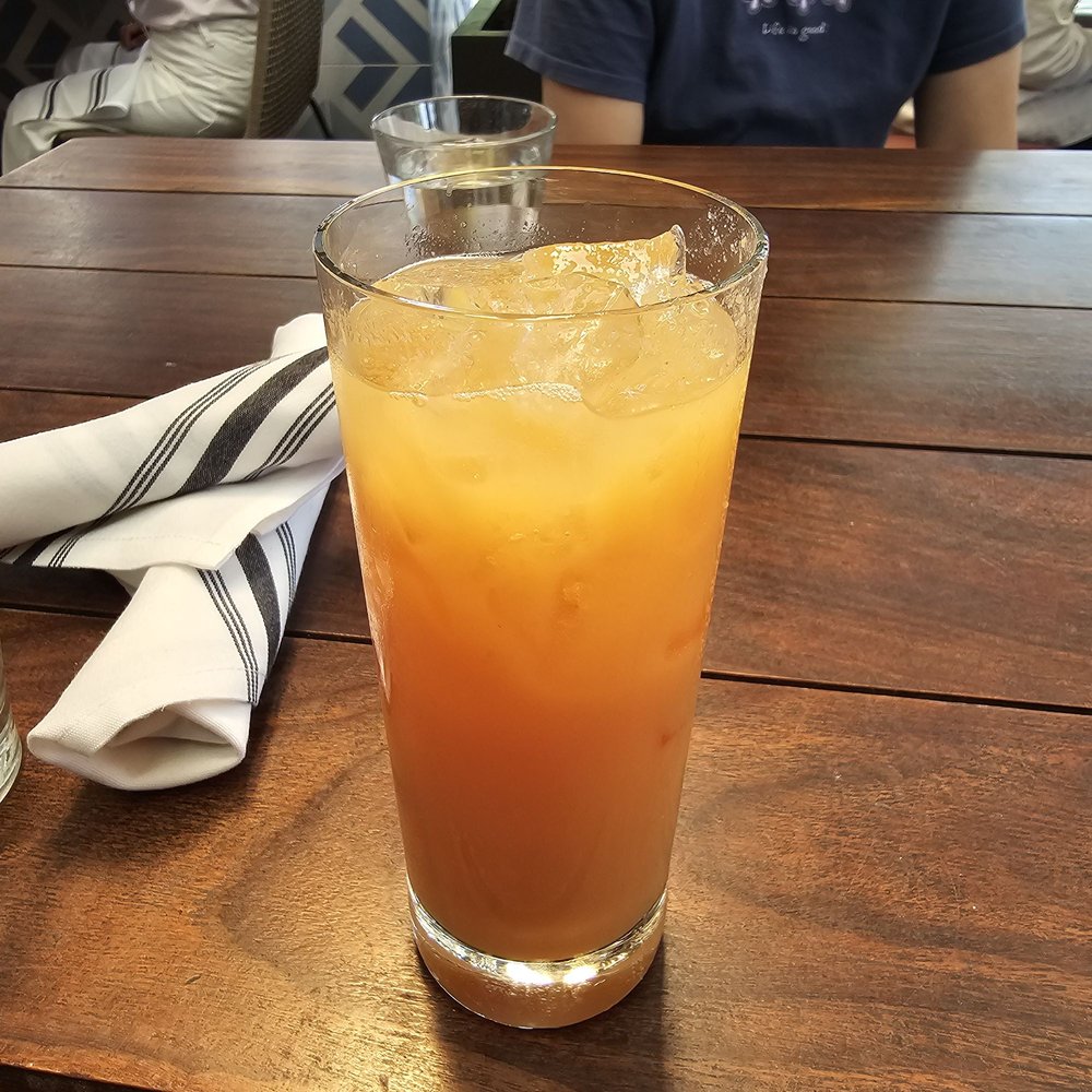Pacific Catch - "POG" Pineapple Orange Guava - Seafood Near Me - Palo Alto, California