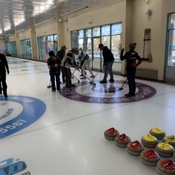 CurlVegas - Training of sweeping in action - Amateur Sports Teams Near Me - Las Vegas, Nevada CurlVegas - Training of sweeping in action - Amateur Sports Teams Near Me - Las Vegas, Nevada