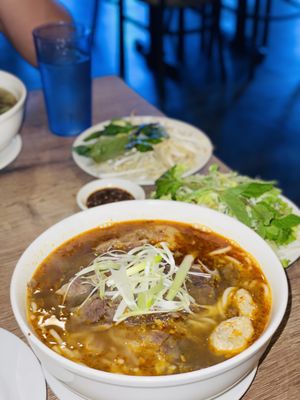 Phở Duyên Mai by null