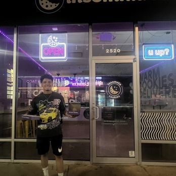 Insomnia Cookies - My maaannnzzz - Ice Cream & Frozen Yogurt Near Me - Houston, Texas Insomnia Cookies - My maaannnzzz - Ice Cream & Frozen Yogurt Near Me - Houston, Texas